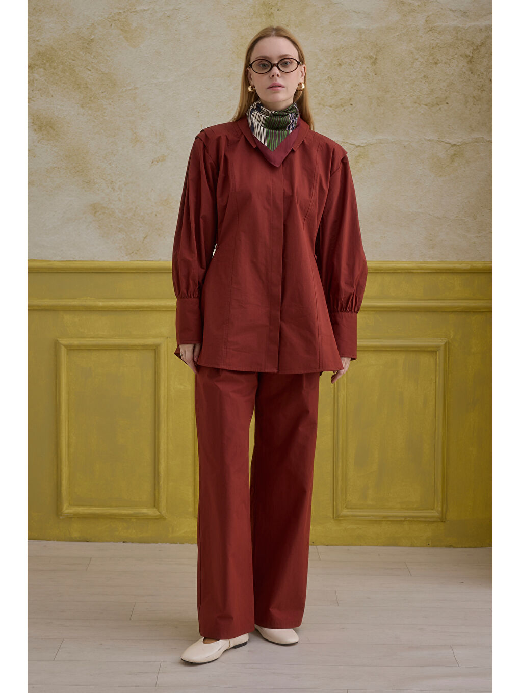%100 Pamuk Arkası Pileli Gömlek Bordo-2