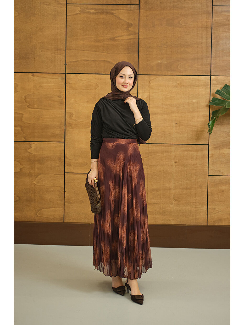 Kahverengi Kadın Asimetrik Kesim Astarlı Etek Taba-1