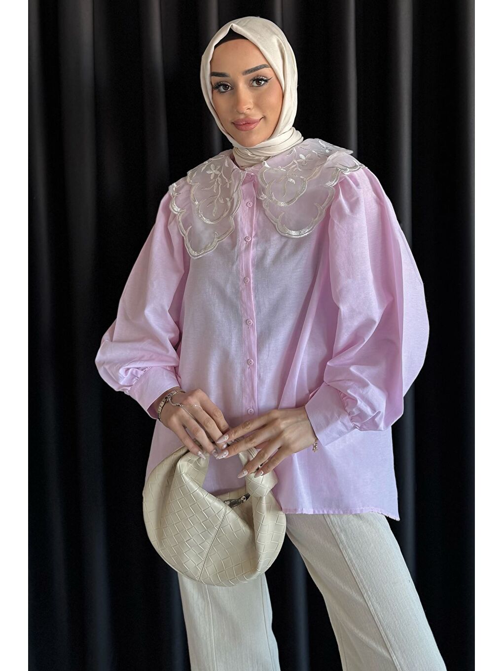Pembe Yakası Tül İşlemeli Tesettür Gömlek-2