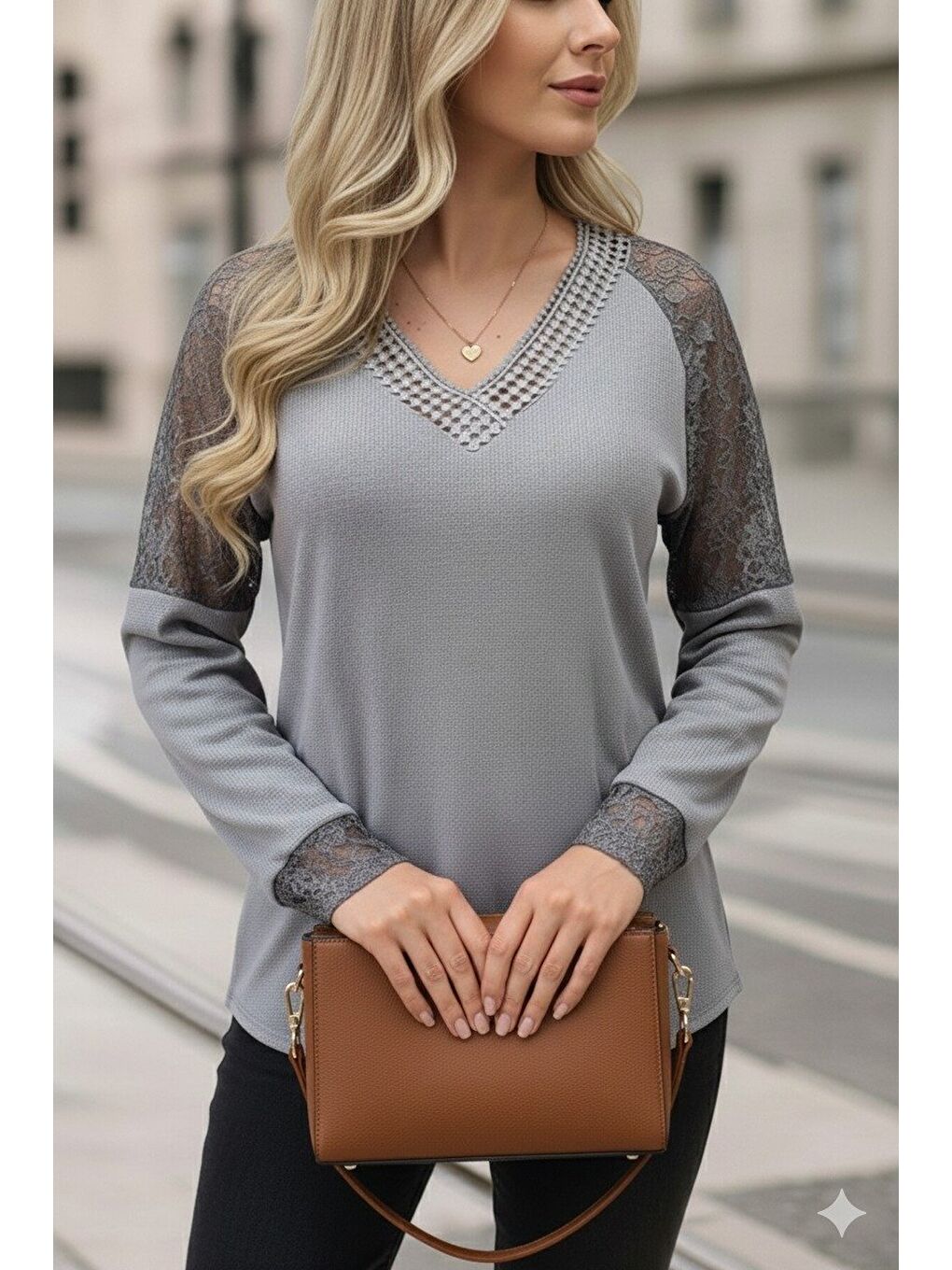 Gri Kadın Uzun Kollu V Yakalı Dantelli Waffle Bluz-1