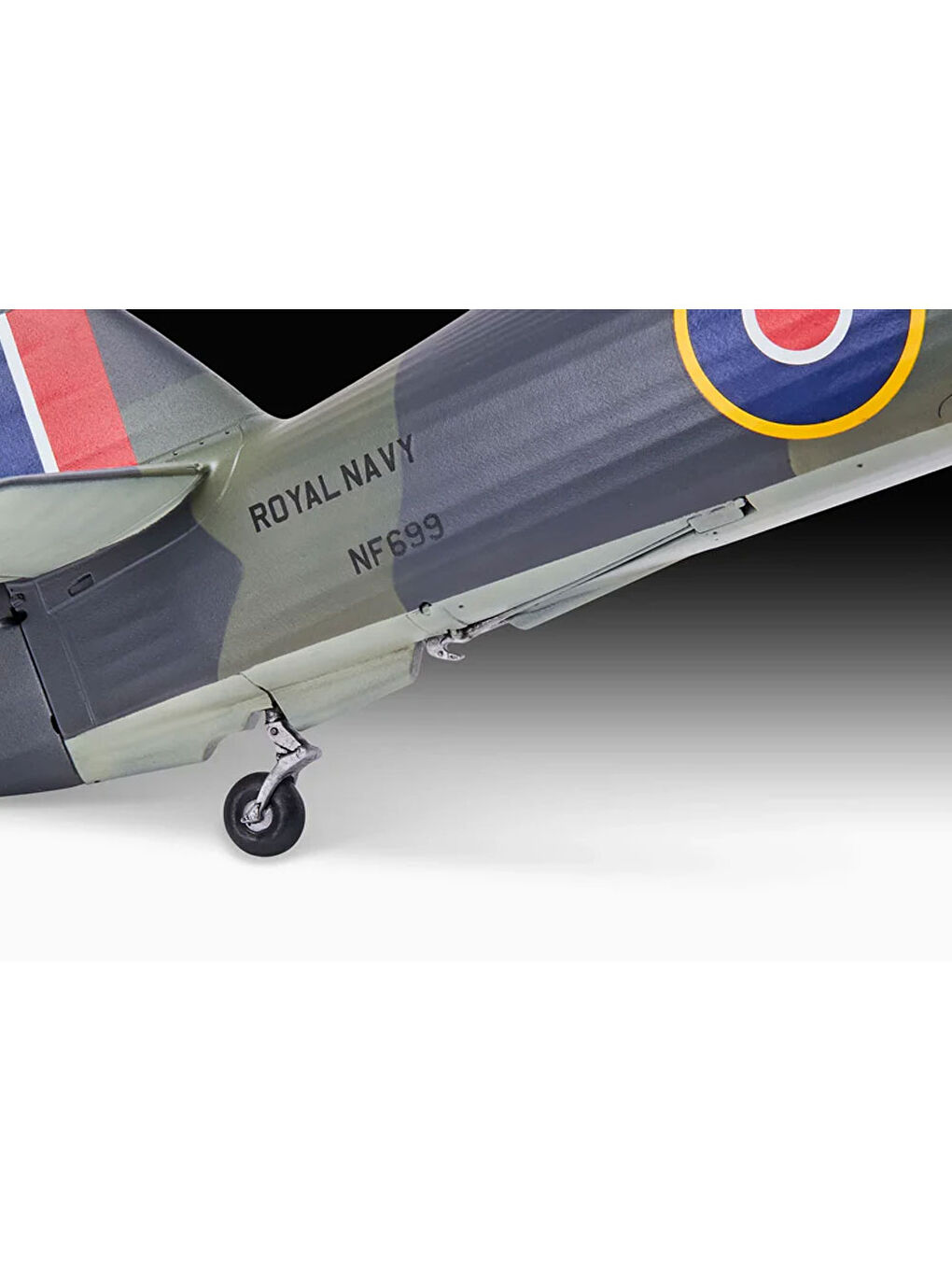 Maket Model Kit Uçak Hawker Sea Hurricane Mk.IIC 3768-2