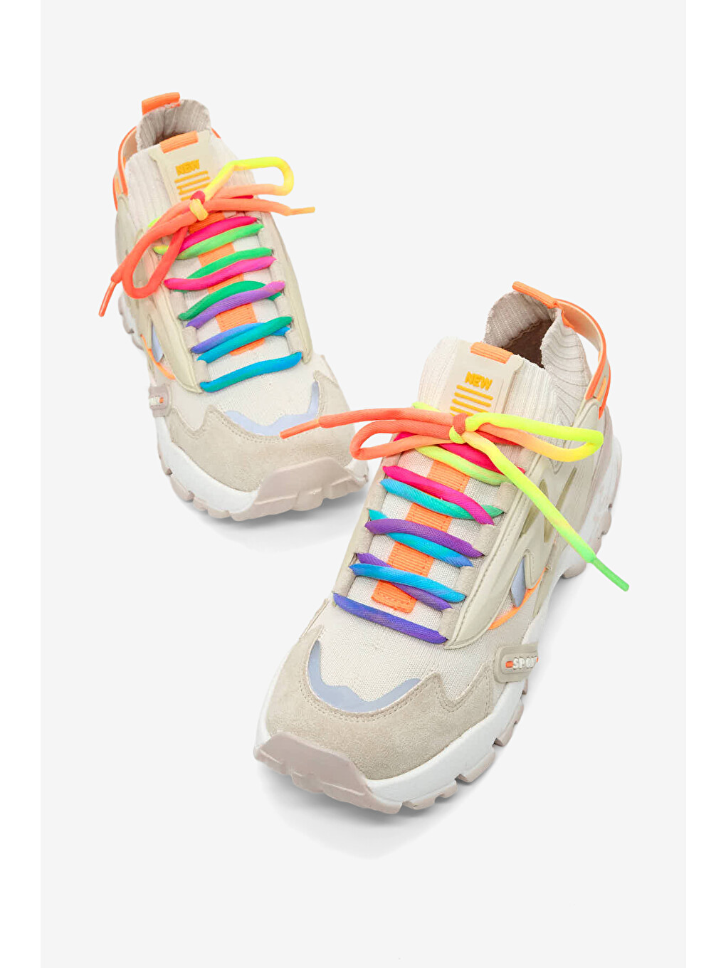 Kadın Bej Rahat Kalıp Renkli Lastik Boğazlı Bağcıklı Sneaker-1