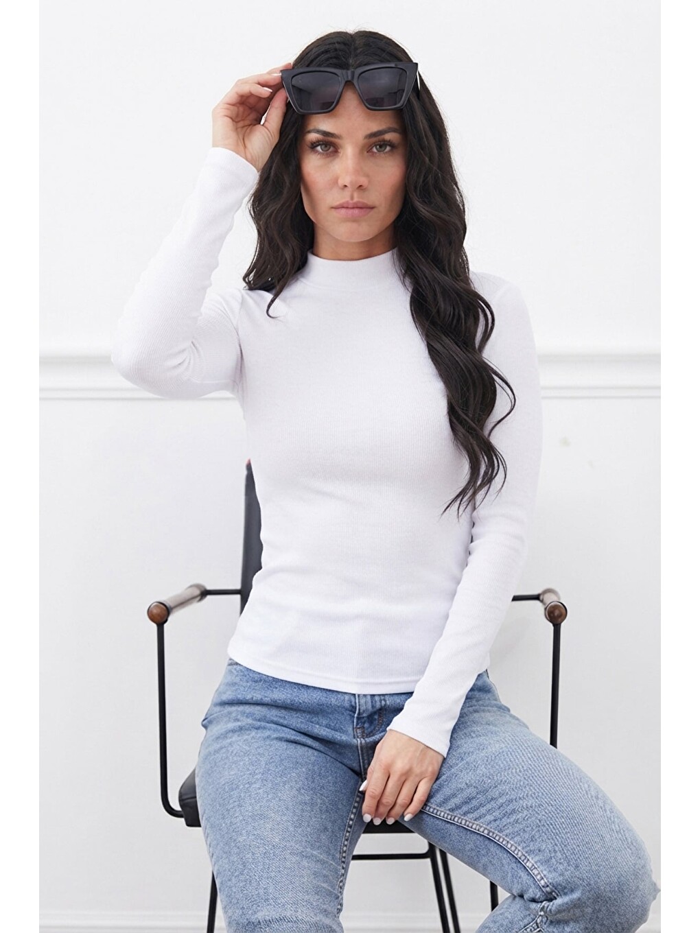 Beyaz Basic Dik Yaka Slim Fit Bluz-2