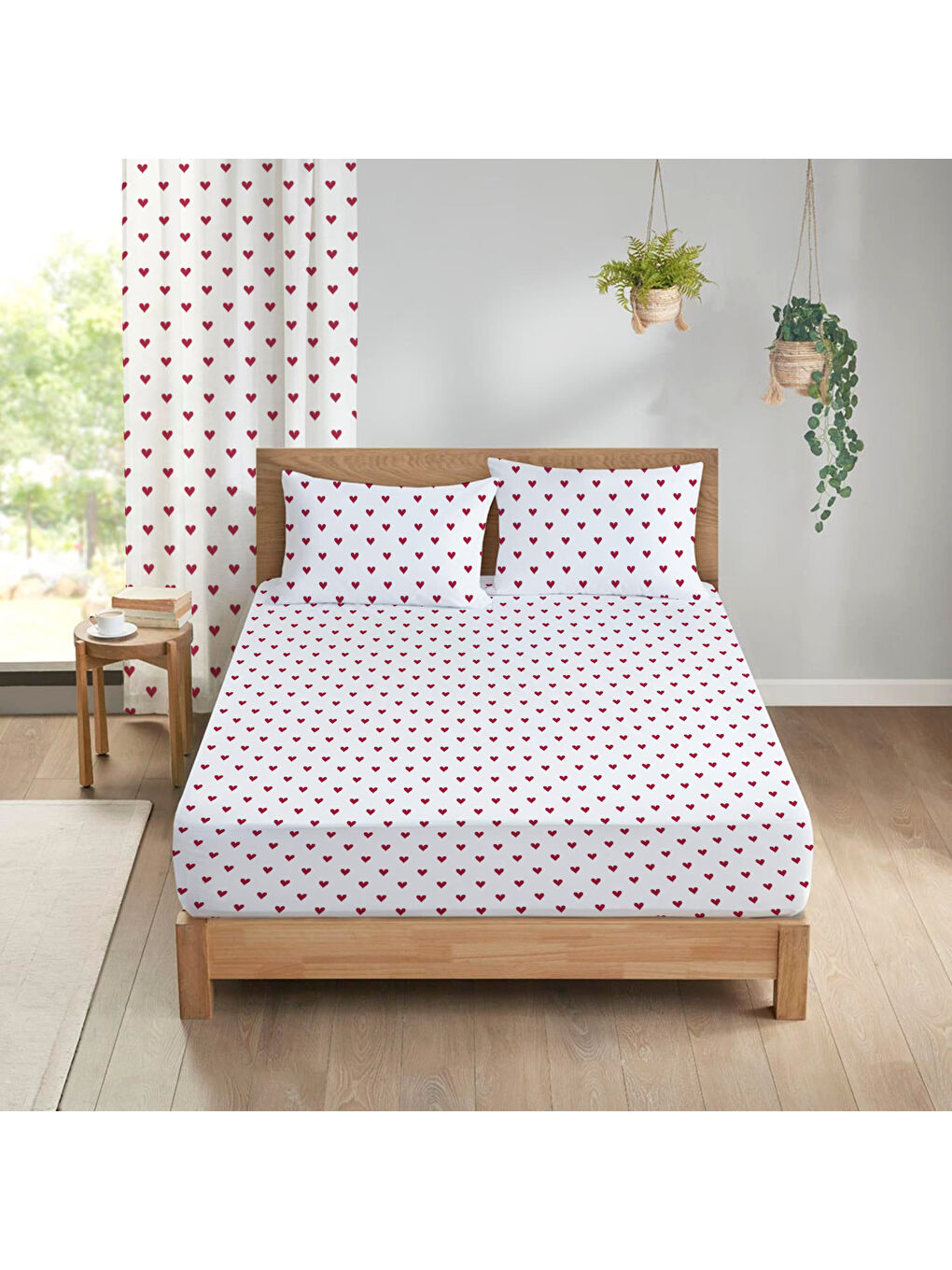 Karışık Kalp Desenli Baskılı Çift Kişilik 180x200 Cm Çarşaf Takımı