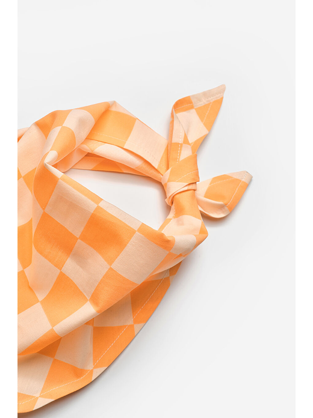 Turuncu Dama Desenli Çocuk Üçgen Fular-2