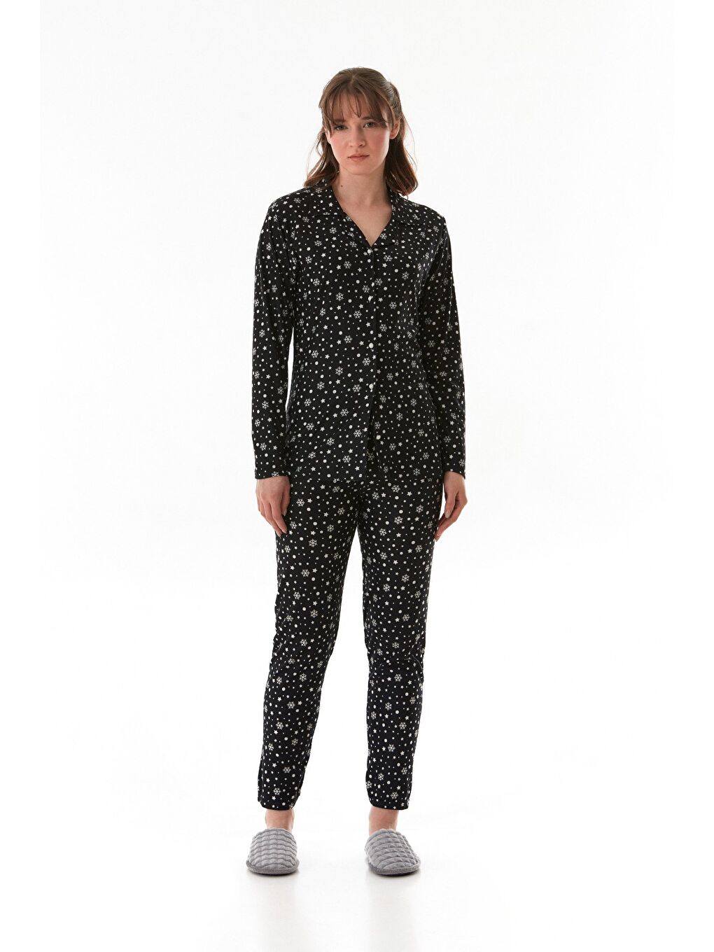 Beyaz Ayıcık Desenli Gömlek Yaka Süet Pijama Takımı-3