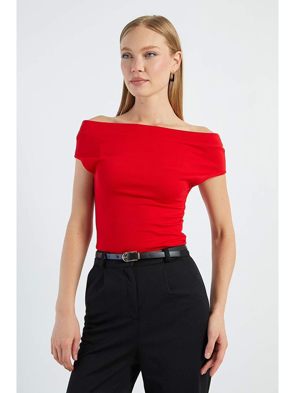 Kırmızı Basic Madonna Yaka Slim Fit Bluz