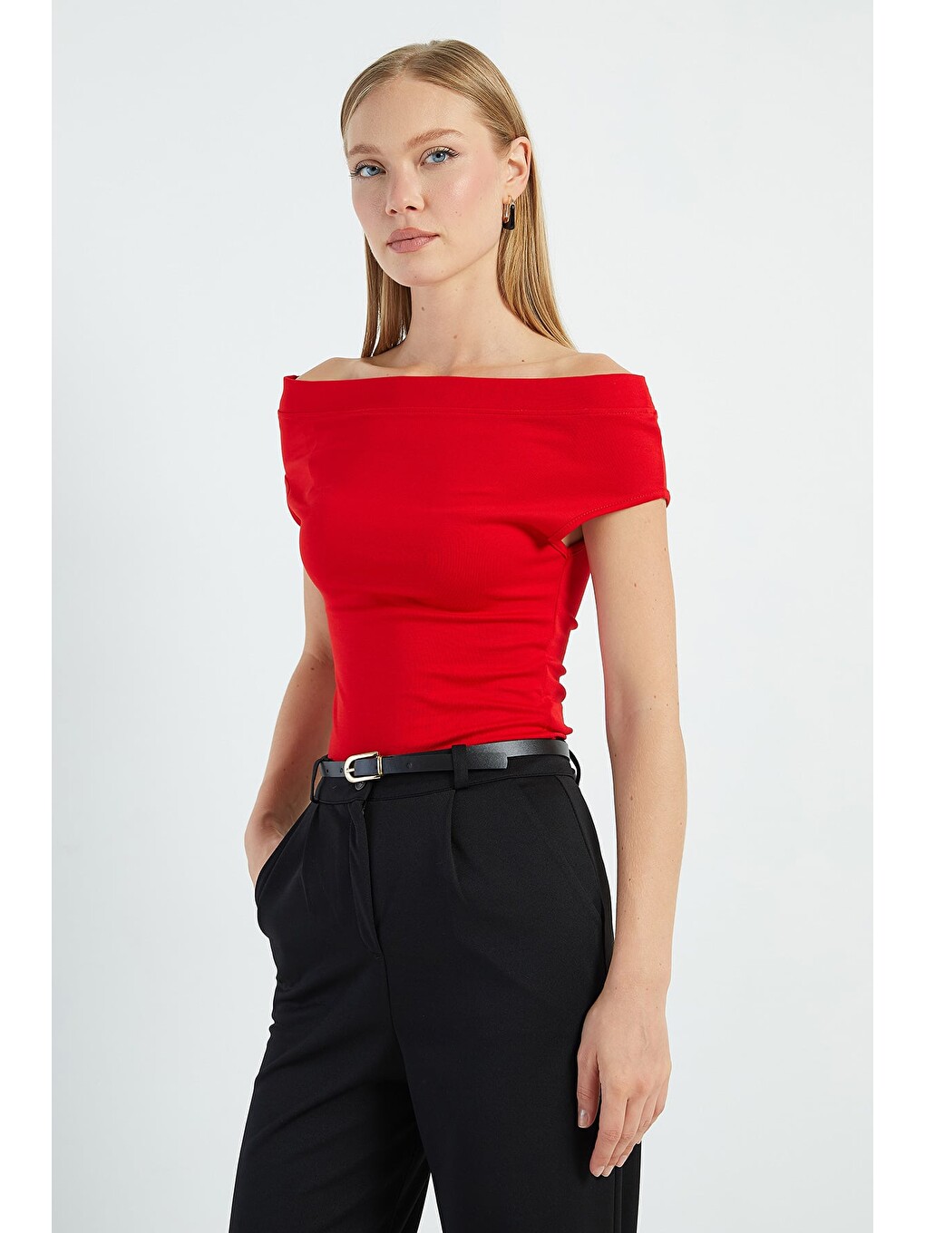 Kırmızı Basic Madonna Yaka Slim Fit Bluz-3