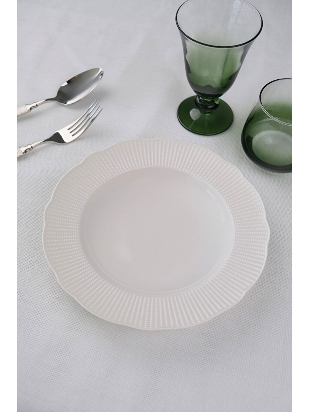 Beyaz Bone İlay Çukur Tabak 22cm Tekli-1