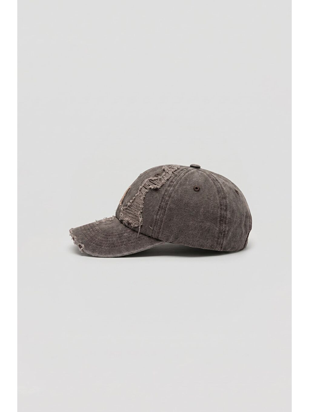 Erkek Distressed Nakışlı Yıkamalı Şapka Kahverengi-1