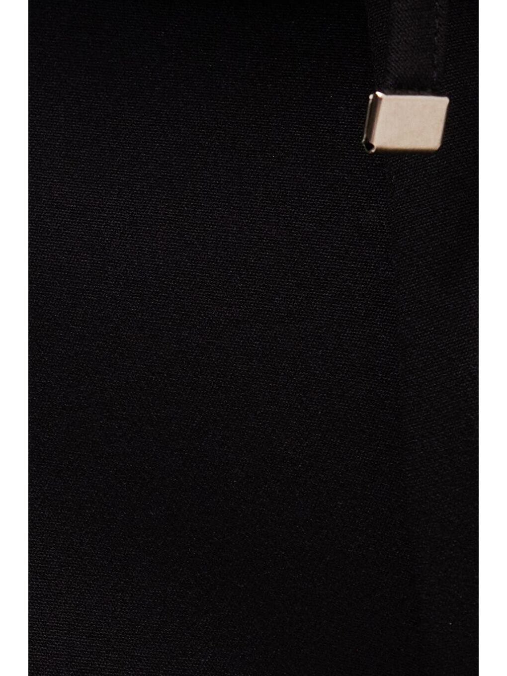 Erkek Slim Fit Dar Kesim Lastikli Bel Bağcık Detaylı Pileli Siyah Pantolon-5