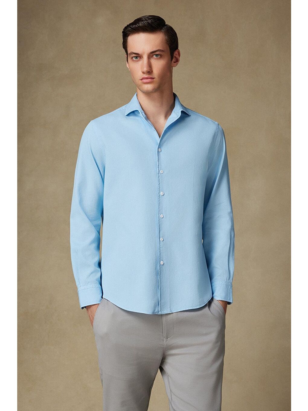 Antonio Armür Pamuklu Comfort Fit Açık Mavi Mostra Yaka Erkek Düz %100 Pamuk Gömlek