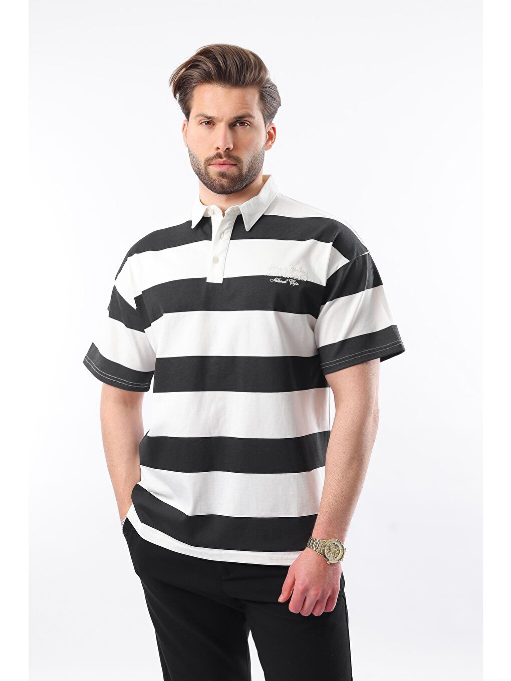 Siyah Oversize Renk Bloklu Polo Yaka %100 Pamuk Tişört E7120