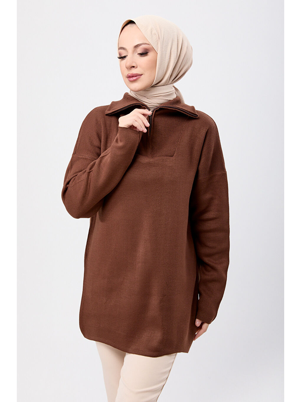 Kahverengi Fermuarlı Triko Uzun Kazak Kahve - 27627-3