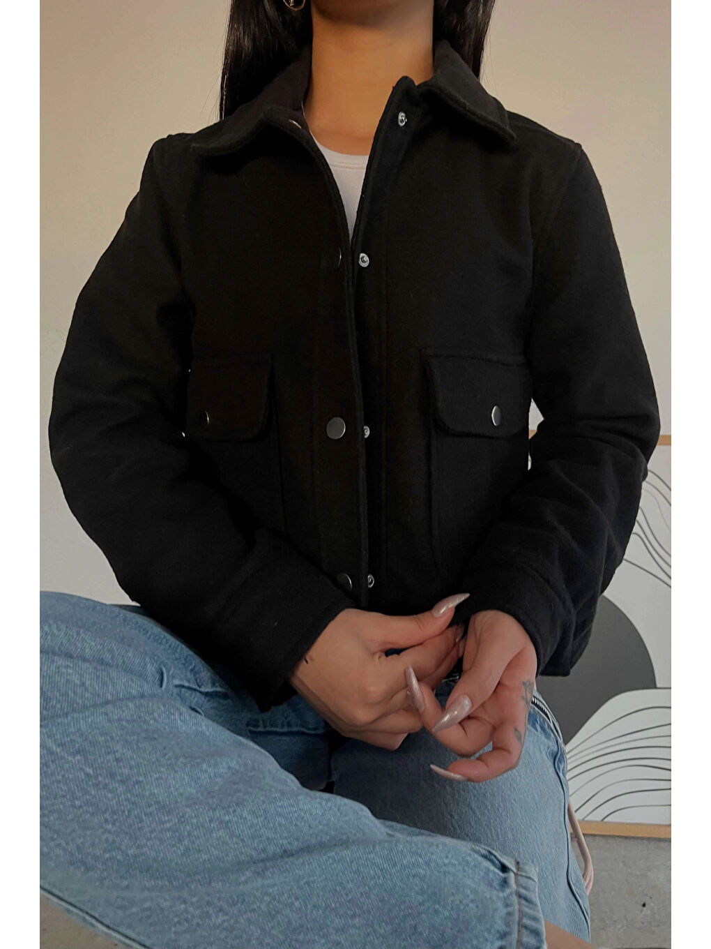 Kadın Siyah Çıtçıtlı Kısa Kaşe Mont 1009-0797-2