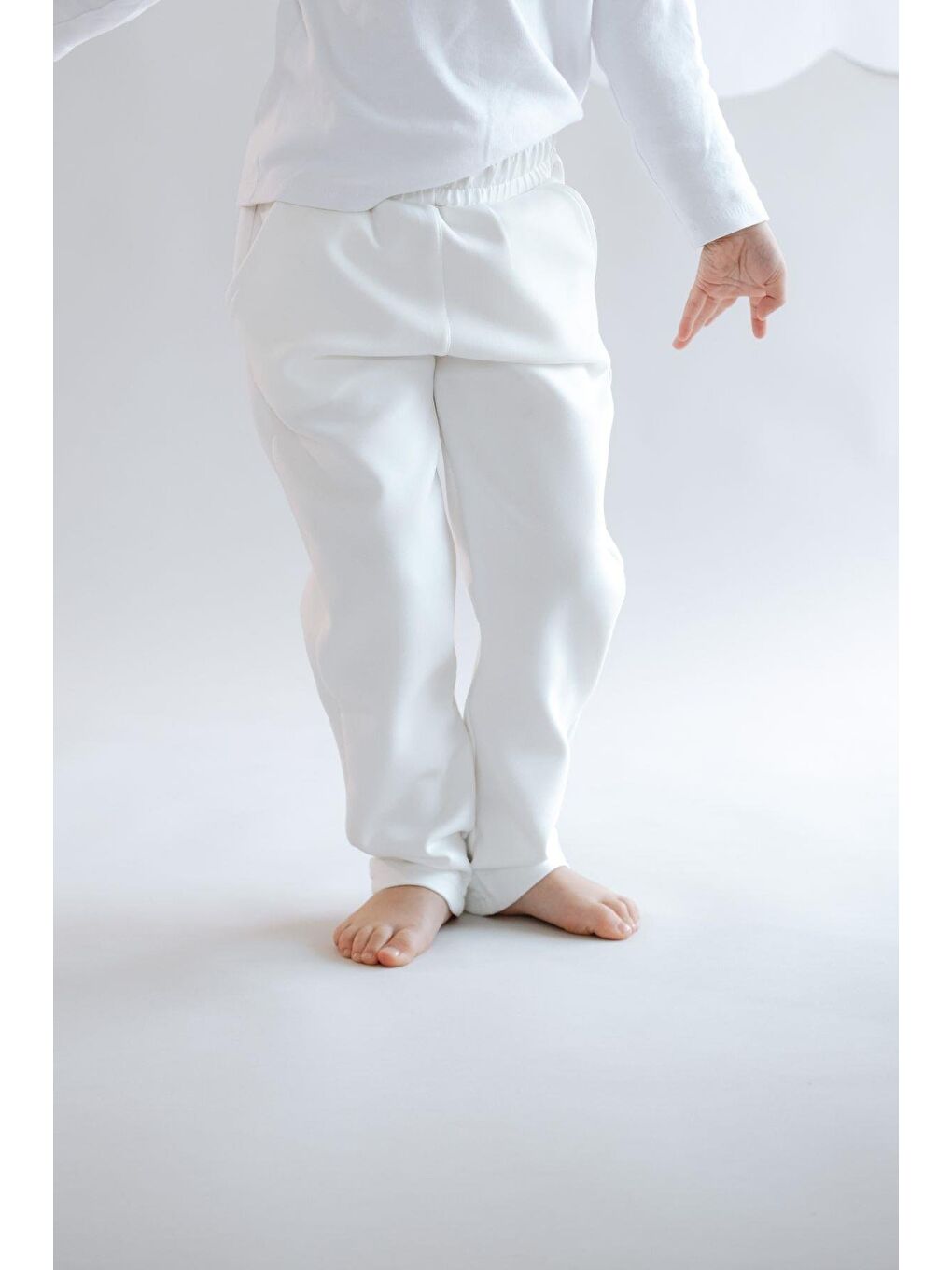 Kız Çocuk Düz Paça Eşofman Altı 870 Ekru-4