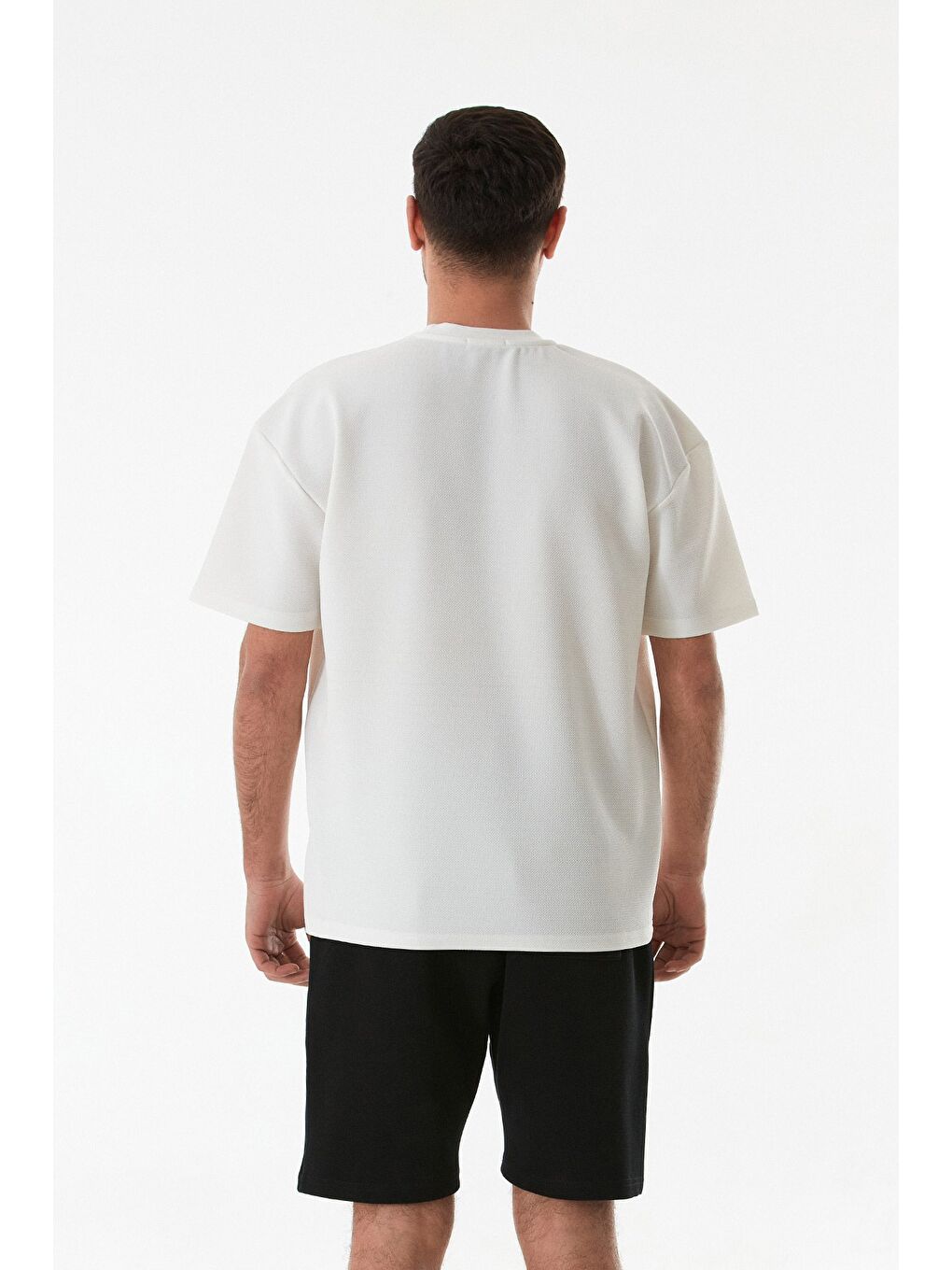 Ekru Basic Bisiklet Yaka Tişört-2