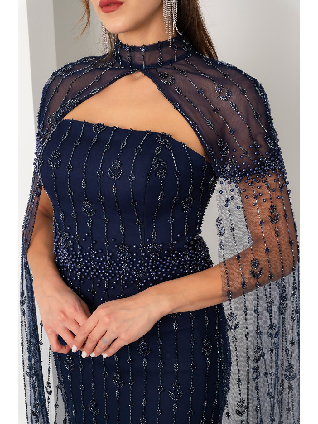Kadın Lacivert Şallı Uzun Kol Dik Yaka Boncuklu Uzun Abiye Elbise-3