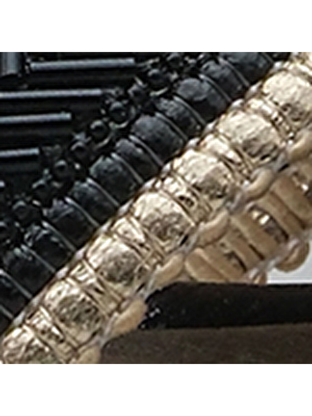 Siyah Ketty Düz Topuklu Parlak Küt Burunlu Çapraz Bantlı Kadın Terlik-5