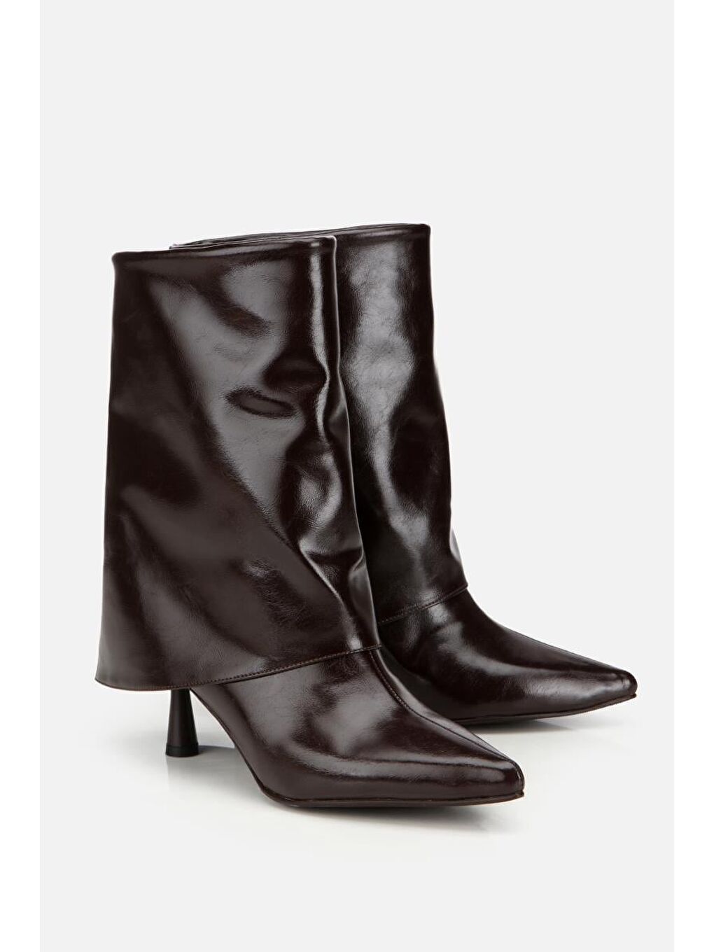 Kadın Rugan Kahverengi Pantolon Görünümlü Topuklu Bot-1