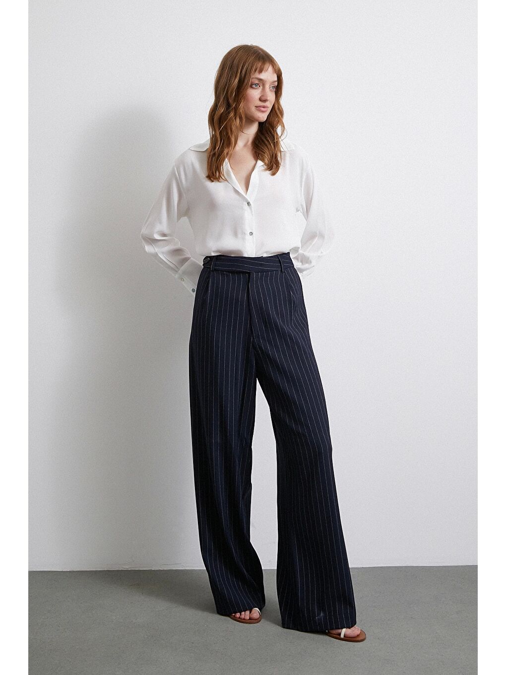 V Yaka Saten Gömlek Ekru-4