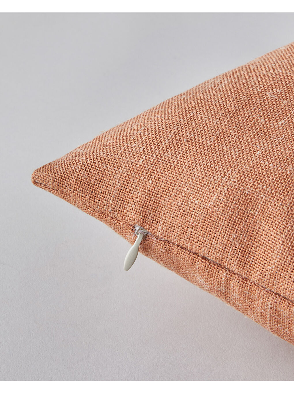 Kahverengi Madeline Dekoratif Kırlent 35x50 cm Kiremit-1