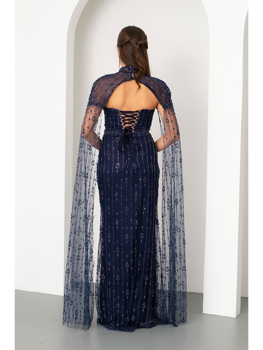 Kadın Lacivert Şallı Uzun Kol Dik Yaka Boncuklu Uzun Abiye Elbise-5