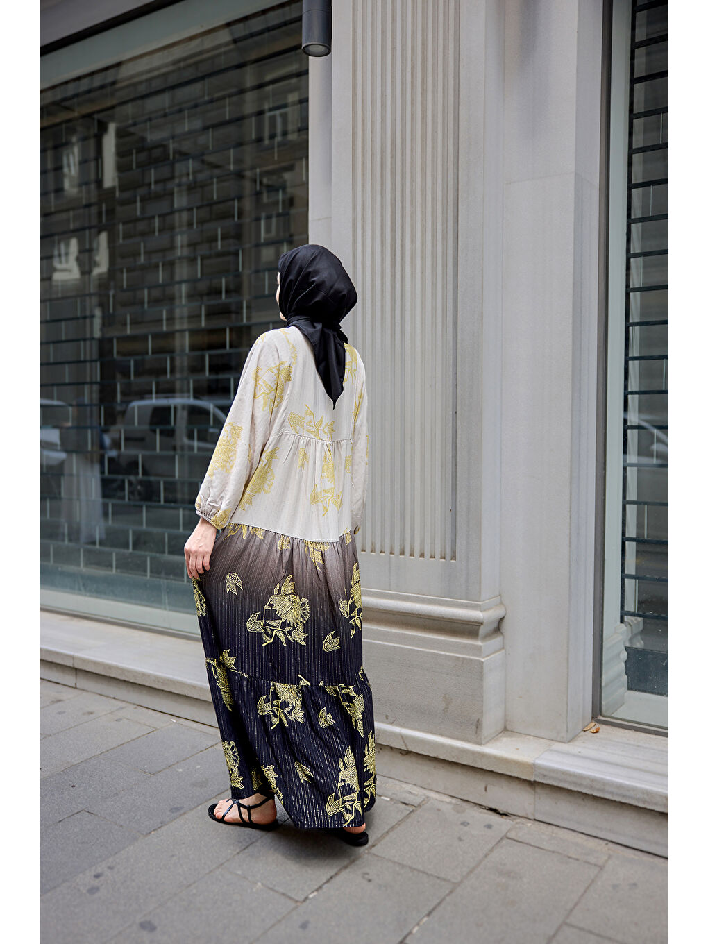 Kadın Yaldız Yaprak Desenli Elbise Siyah-3