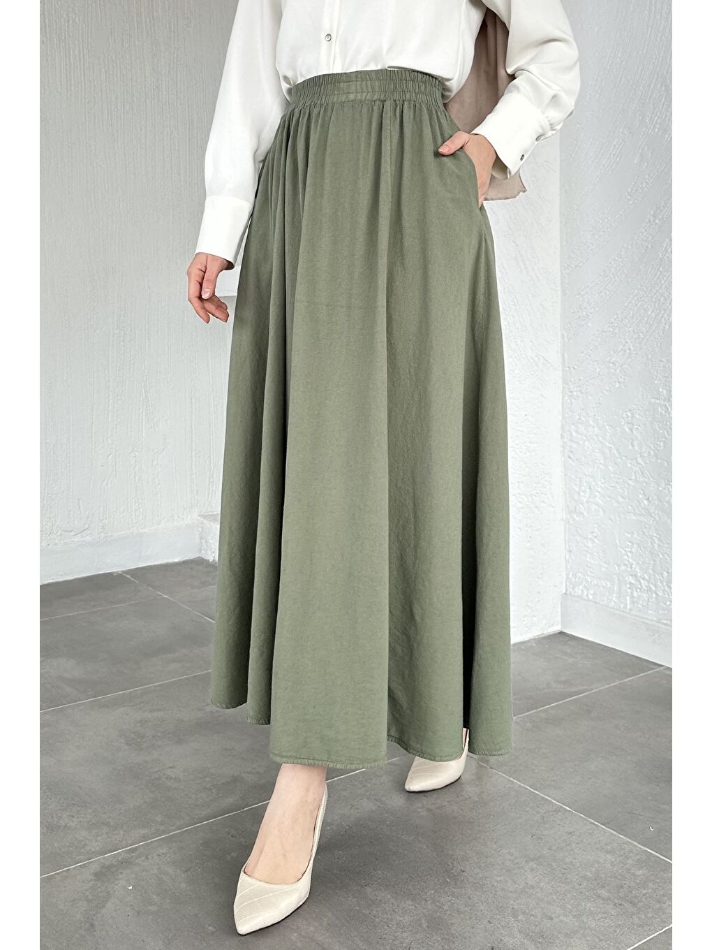 Haki Bel Lastikli Cepli Tesettür Etek