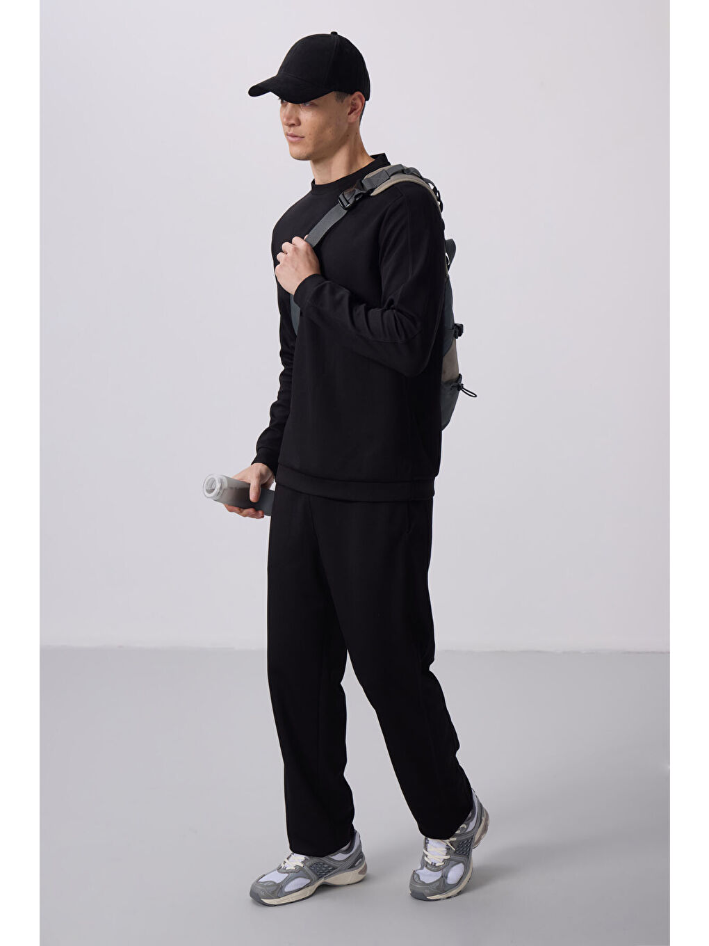 TOMMYLIFE Siyah Yüzeyi Dokulu Oversize Erkek Eşofman Takım - 85275