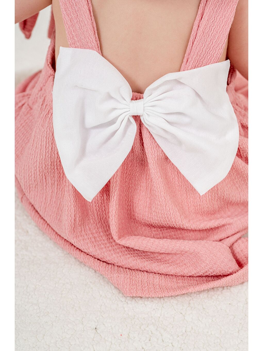 Pembe Tatlı Fitilli Şapkalı Fiyonklu Kız Bebek Elbisesi-3