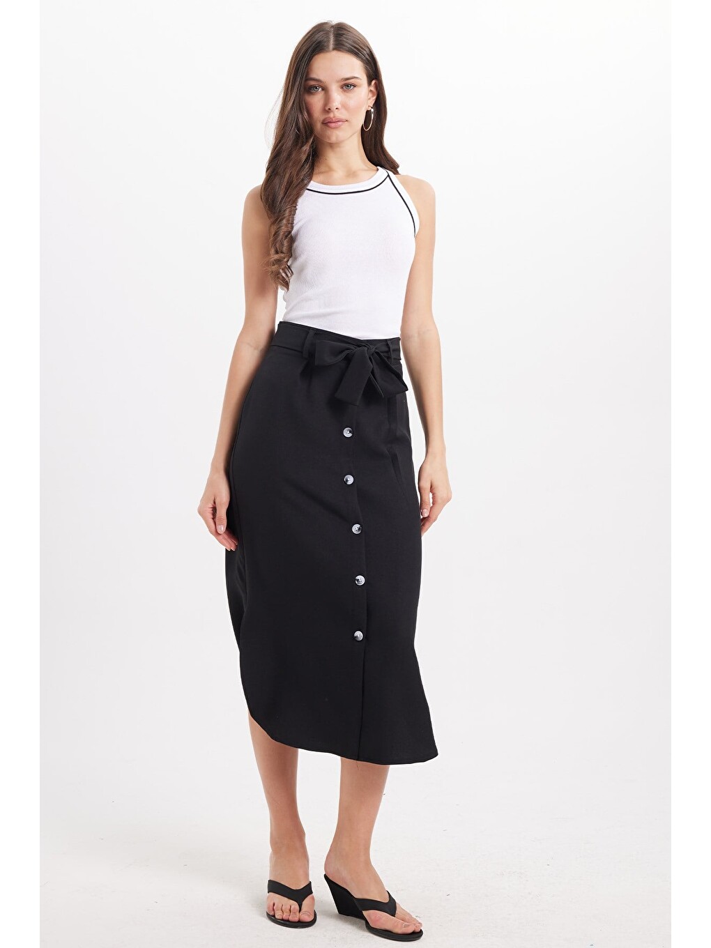 Kadın Slim Fit Dar Kesim Pamuklu Askılı Bisiklet Yaka Biyeli Beyaz Crop Atlet-1