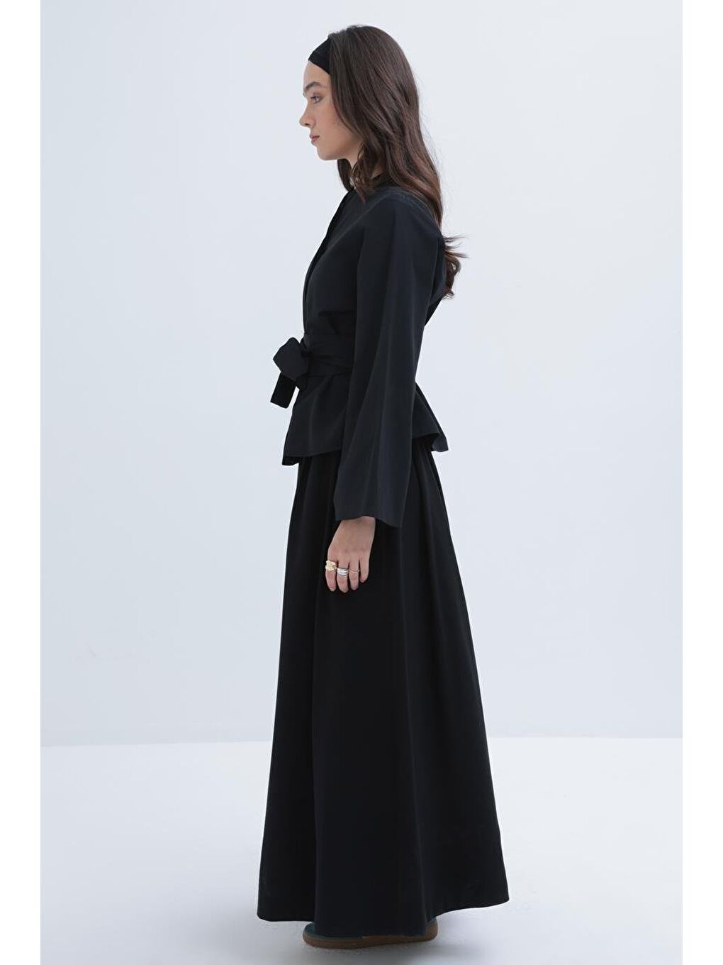 Siyah-Geniş Kollu Kuşaklı Gömlek-2