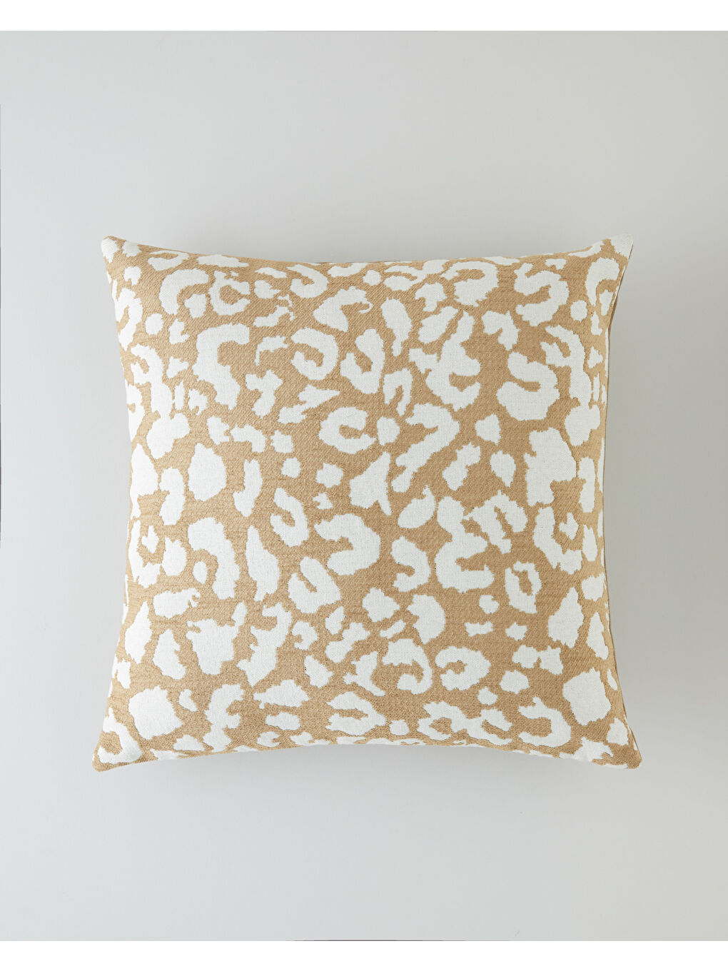 Leopura Dekoratif Kırlent 45x45 cm Açık Kahverengi