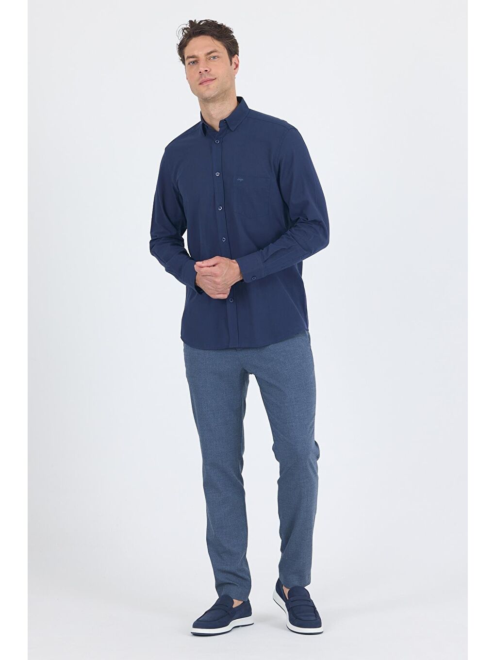 Lacivert Uzun Kol Düz Armür Oval Yaka Casual Comfort Fit Gömlek 1004250249-1