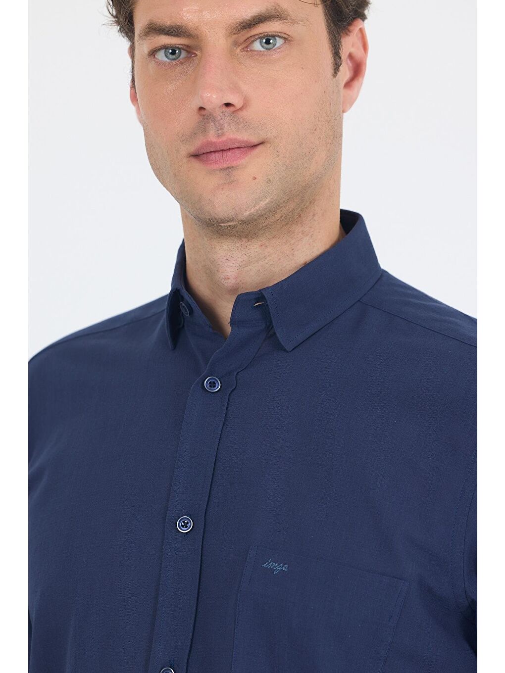 Lacivert Uzun Kol Düz Armür Oval Yaka Casual Comfort Fit Gömlek 1004250249-3