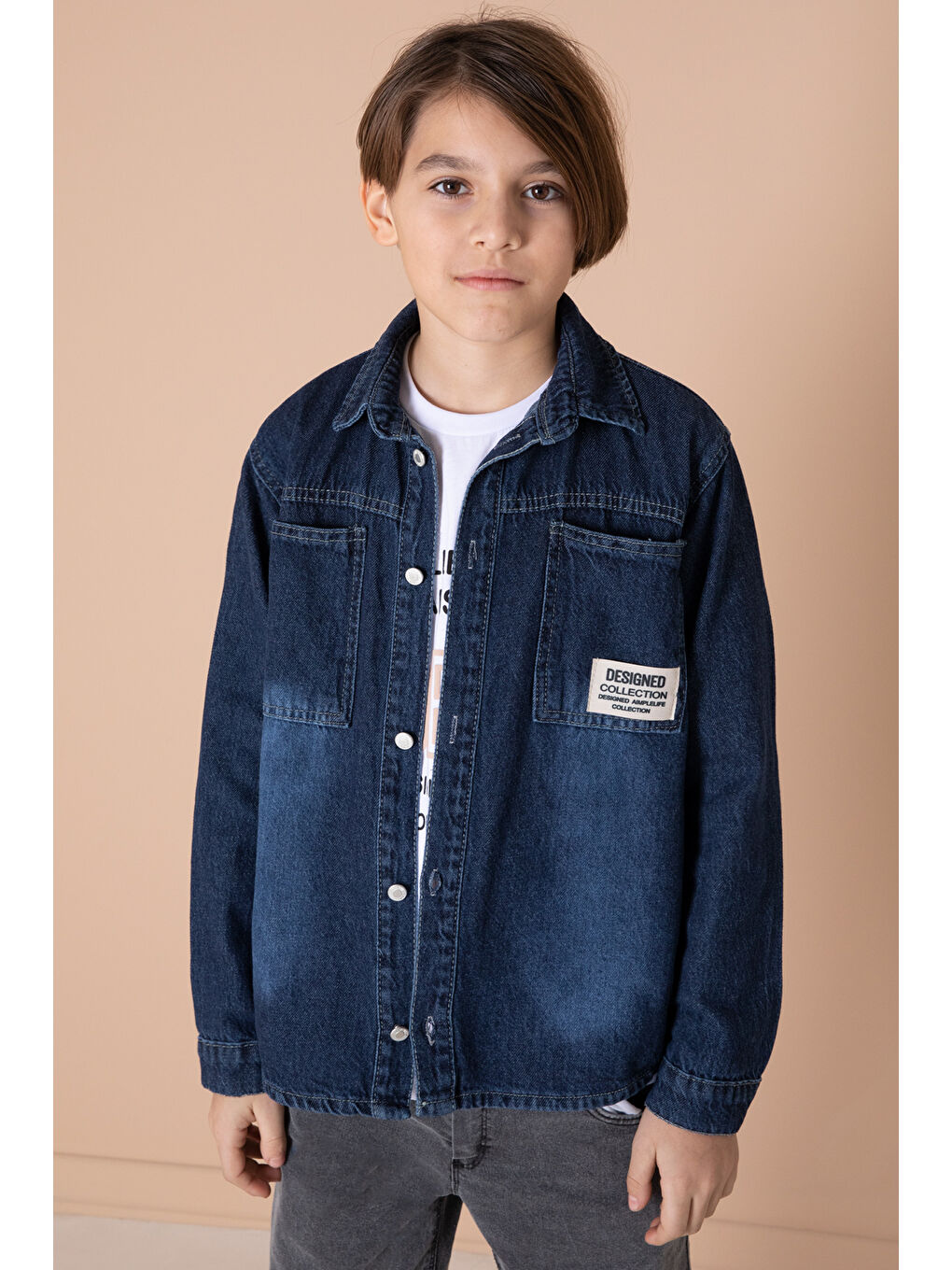 Erkek Çocuk Lacivert Armalı Cepli Bisiklet Yaka Tişörtlü Jean Gömlek 20096-2