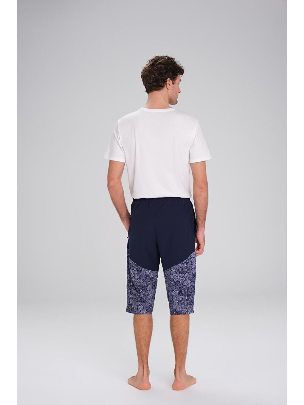 Desenli Lacivert Beyaz Uzun Erkek Havuz Ve Deniz Şortu 2413-2