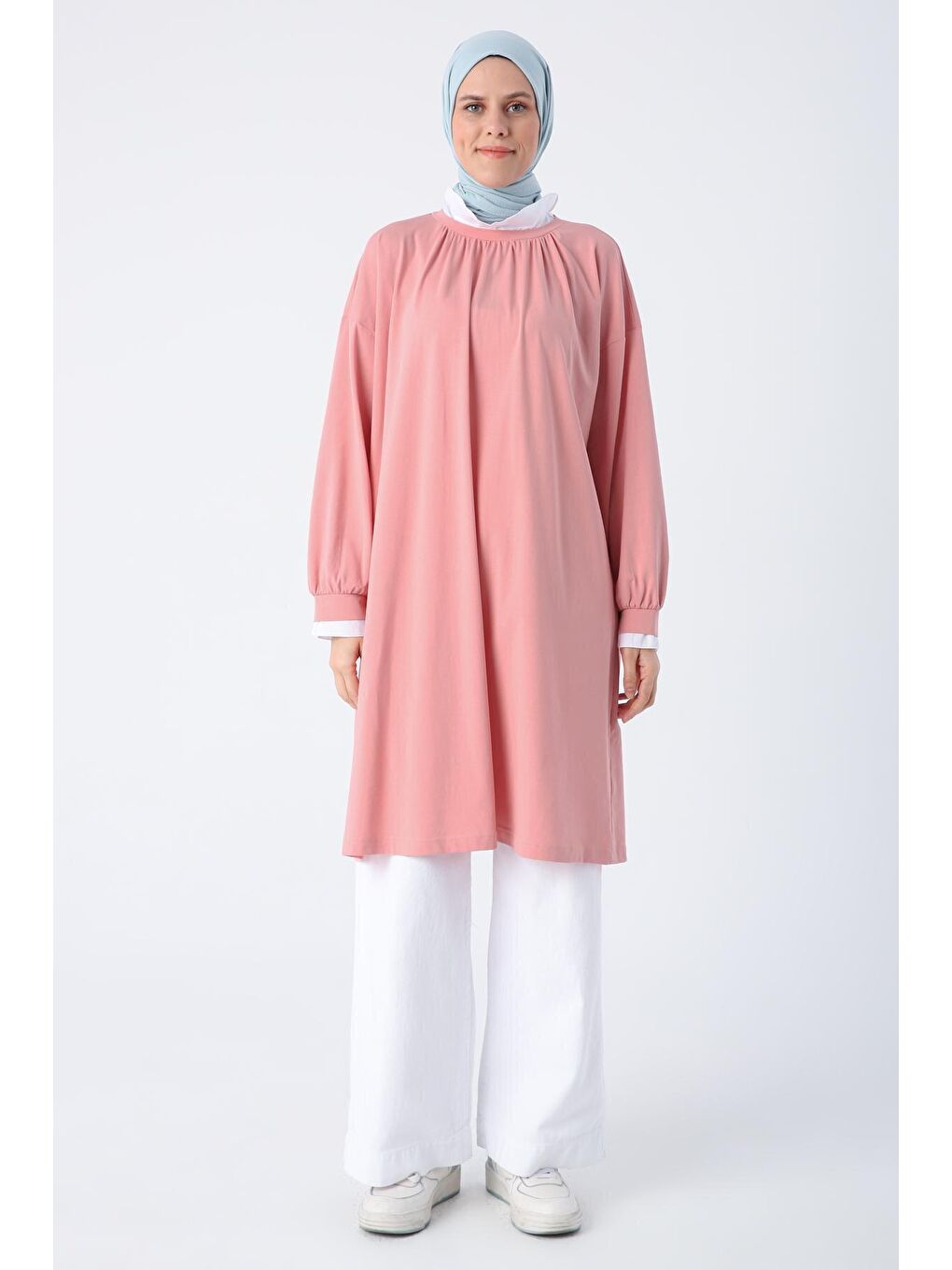 Pembe Pudra Pamuklu Dokuma Garnili Büzgü Detaylı Dik Yaka Penye Tunik-1