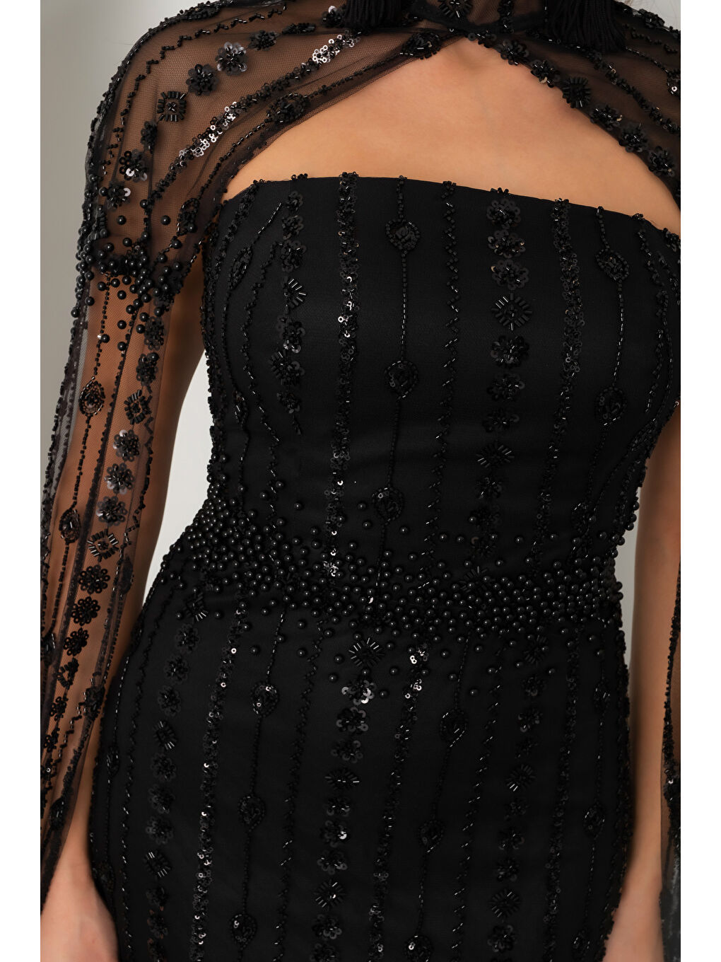 Kadın Siyah Şallı Uzun Kol Dik Yaka Boncuklu Uzun Abiye Elbise-4