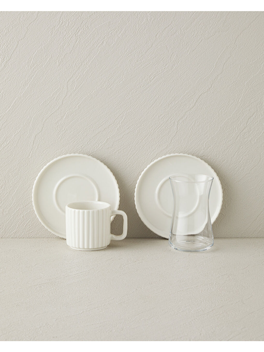 Lunara Porselen 18 Parça 6 Kişilik Çay-Kahve Takımı 170-90 ml Beyaz-1