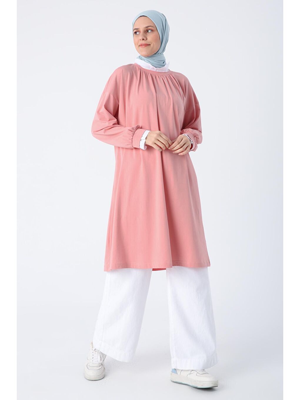 Pembe Pudra Pamuklu Dokuma Garnili Büzgü Detaylı Dik Yaka Penye Tunik-2