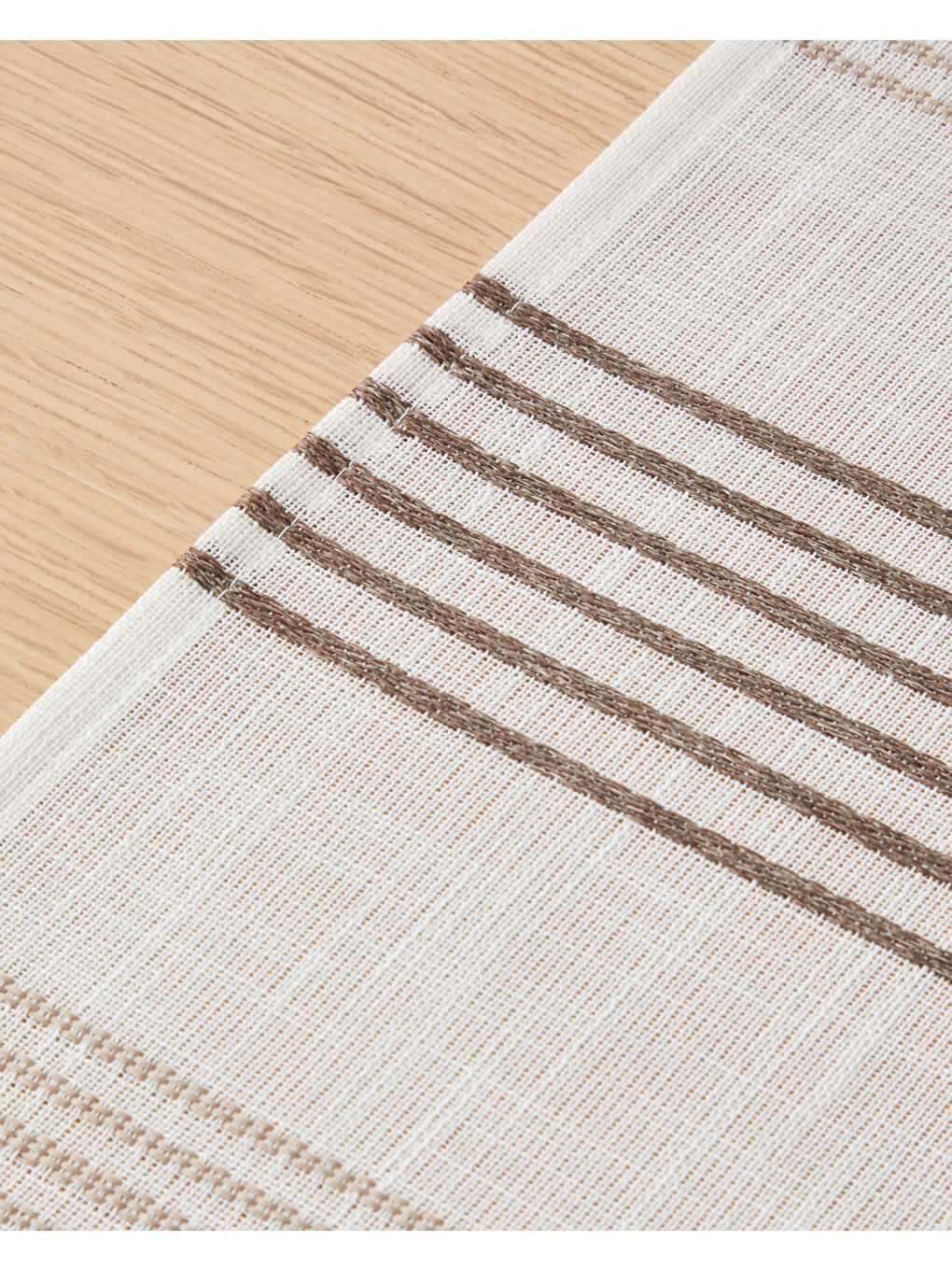 Pecan Polyester Runner 40x140 cm Bej-Kahverengi-1