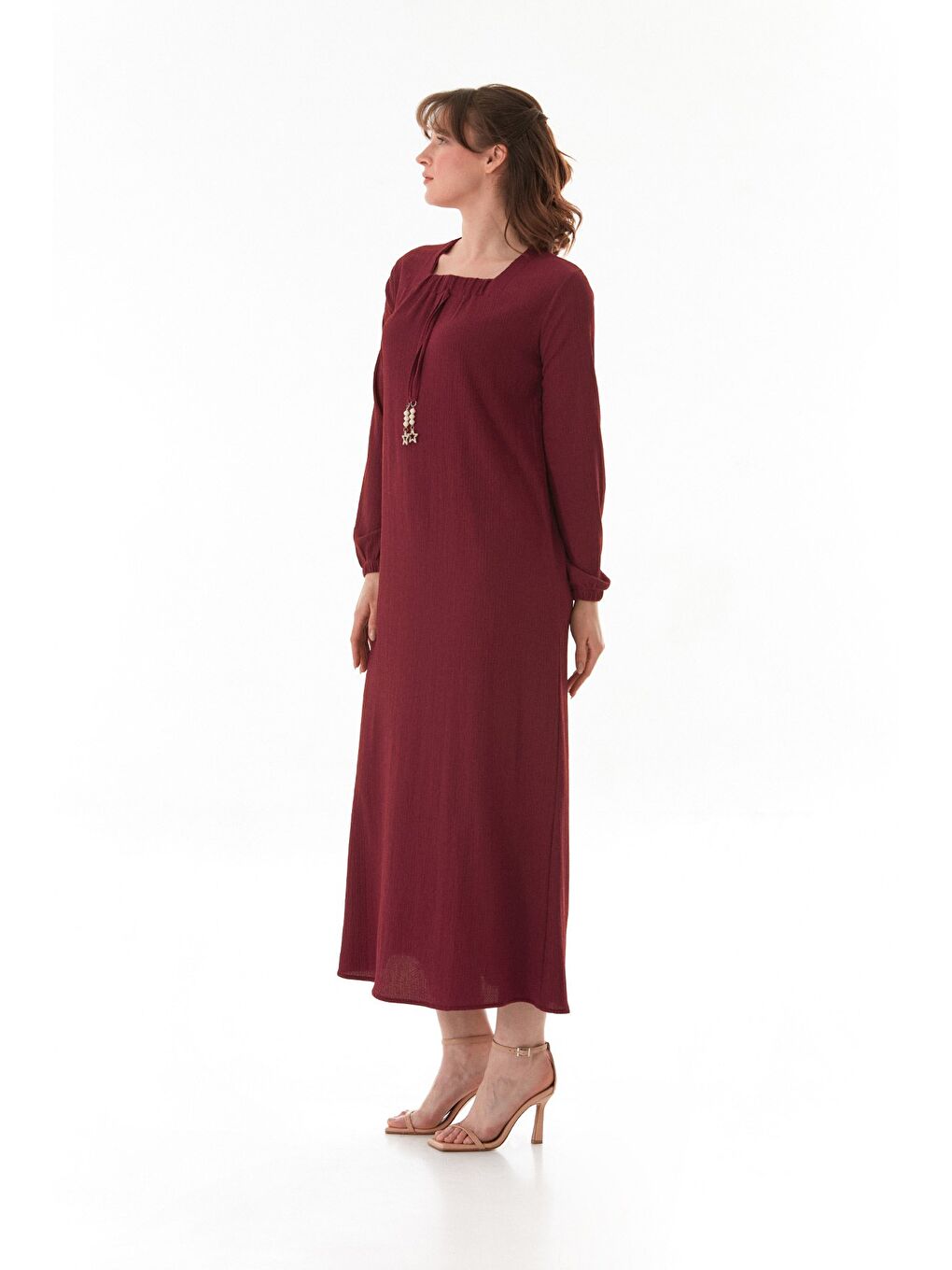 Bordo Fullamodest Aksesuarlı Bürümcük Kumaş Büyük Beden Elbise-2