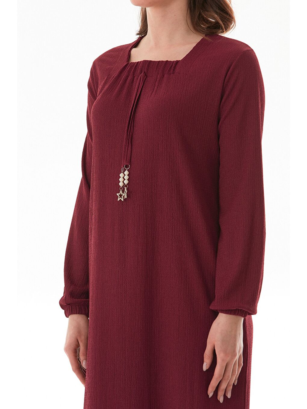 Bordo Fullamodest Aksesuarlı Bürümcük Kumaş Büyük Beden Elbise-4