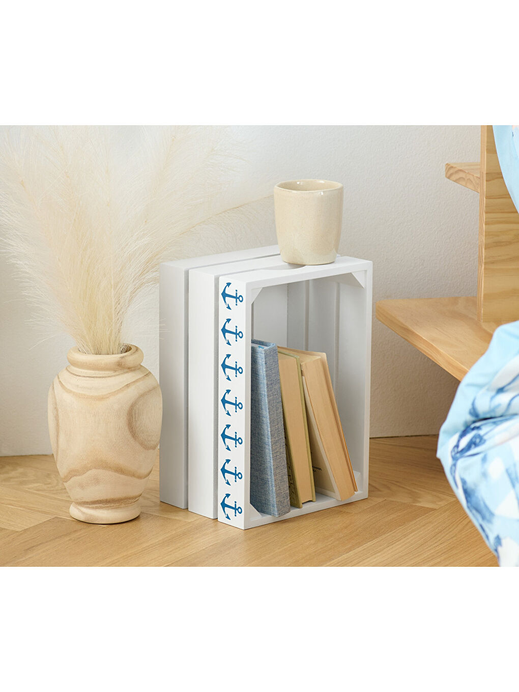 Beyaz Ahşap Kasa, Büyük-1