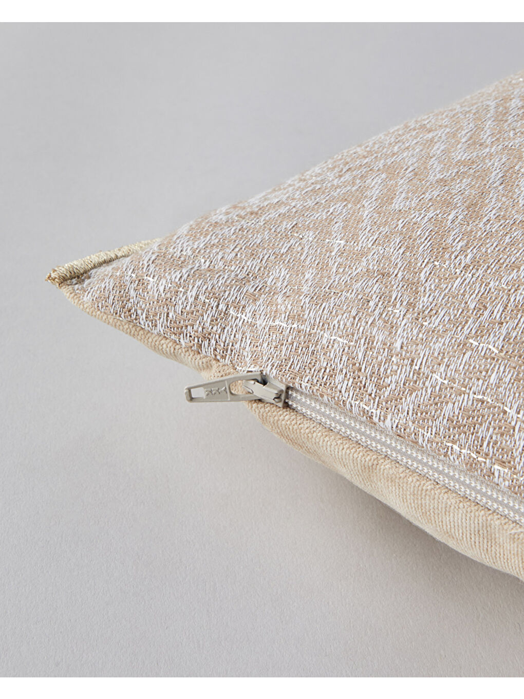 Sarı Aurelie Dekoratif Kırlent 45x45 cm Bronz-1