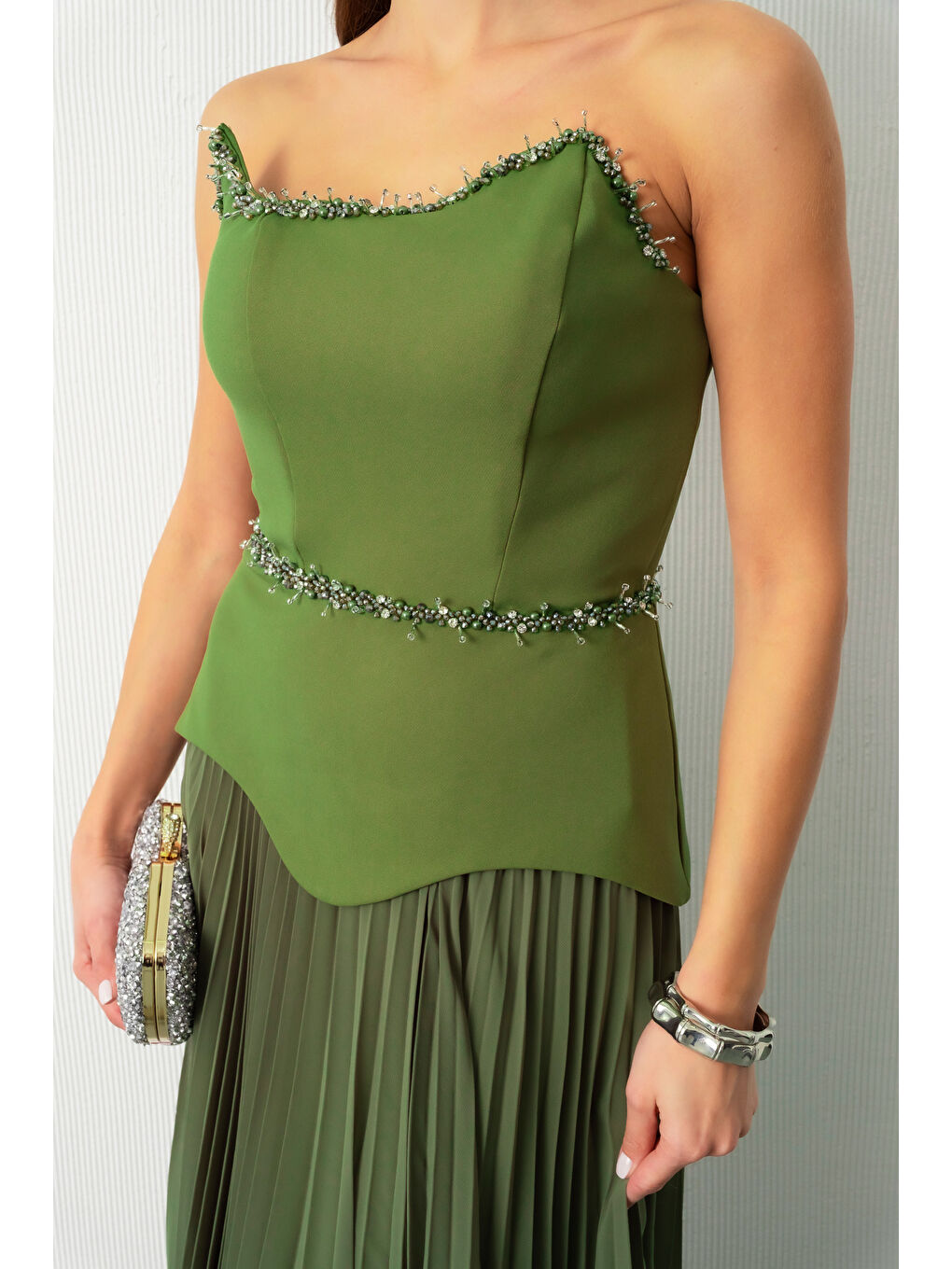Kadın Haki Straplez Yaka Taşlı Piliseli Uzun Abiye Elbise-3