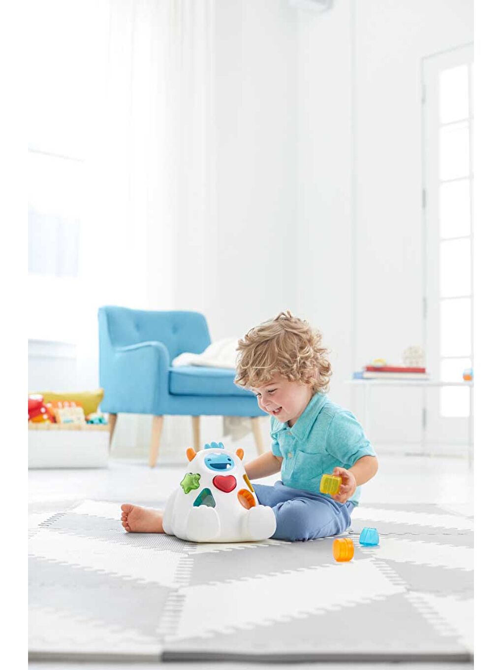 Explore & More Işıklı Aktivite Oyuncağı Yeti-1