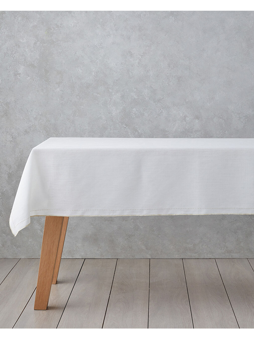 Sarı Celine Polyester Masa Örtüsü 150x200 cm Gold